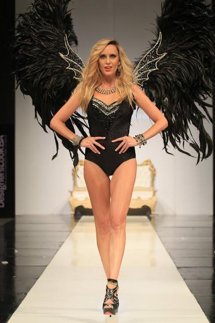 VDRIERA: Moda y Solidaridad VDRIERA: Moda y Solidaridad