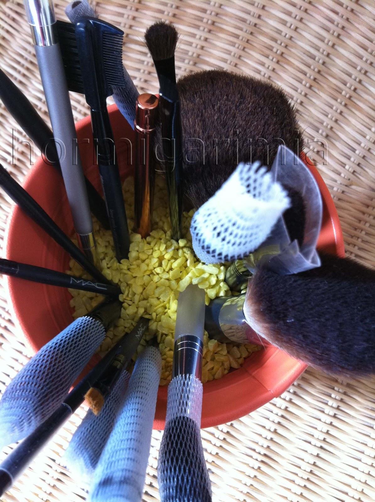 ¿dónde guardo las brochas? ¿dónde guardo las brochas?