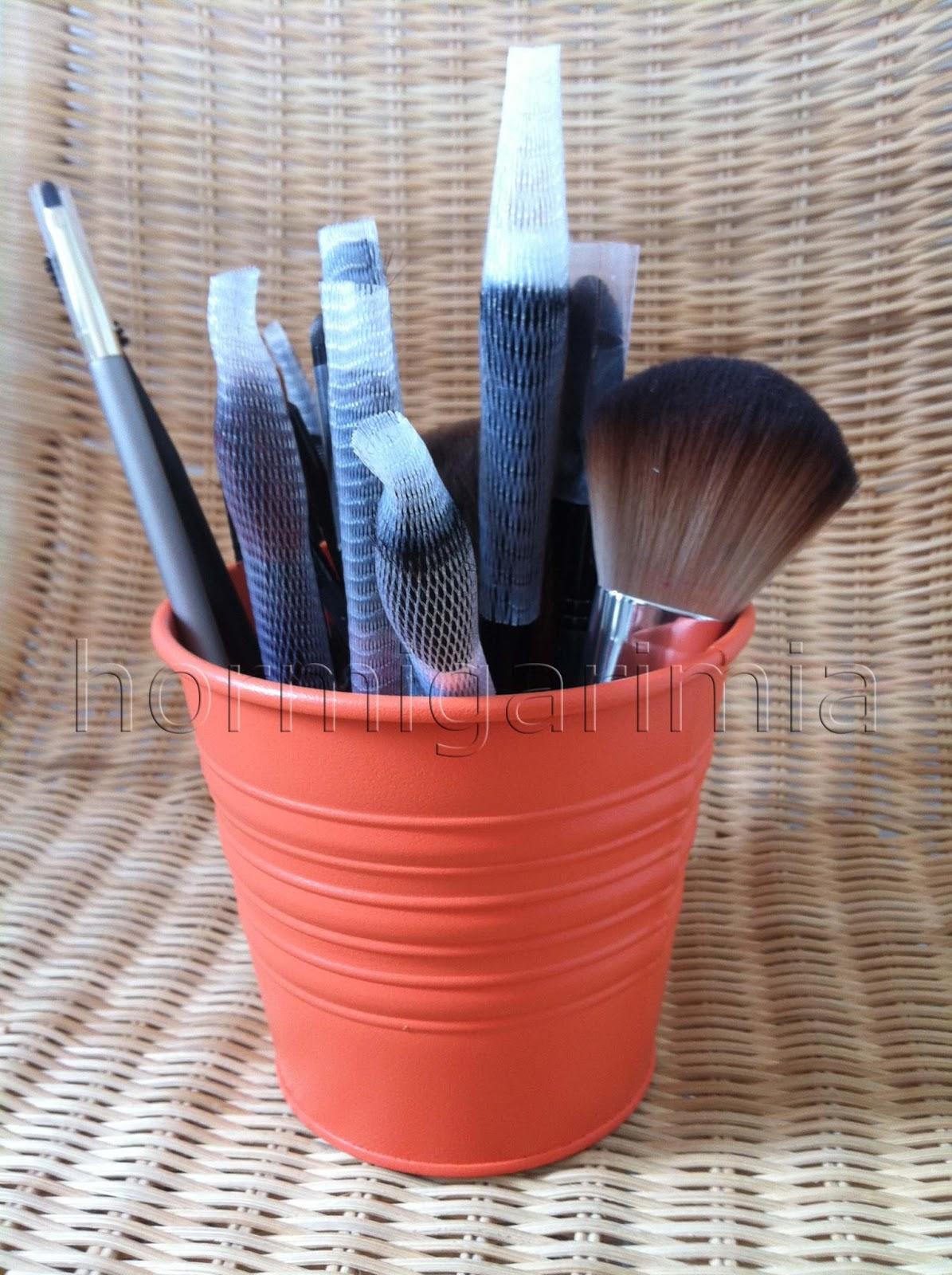 ¿dónde guardo las brochas? ¿dónde guardo las brochas?