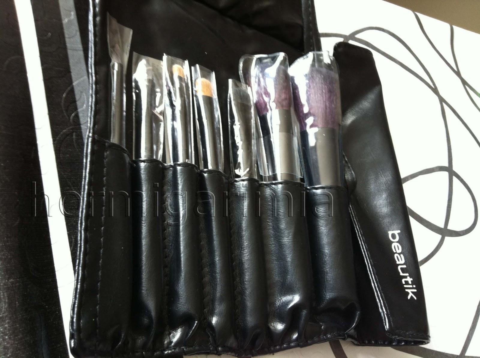 Brochas imprescindibles en tu neceser. Brochas imprescindibles en tu neceser.