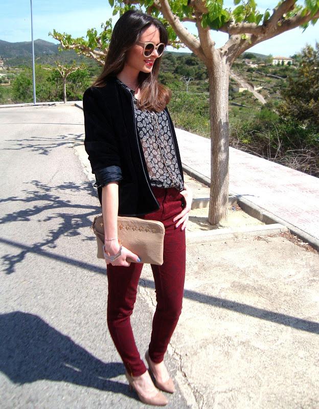 HiGH-WaiSteD HiGH-WaiSteD