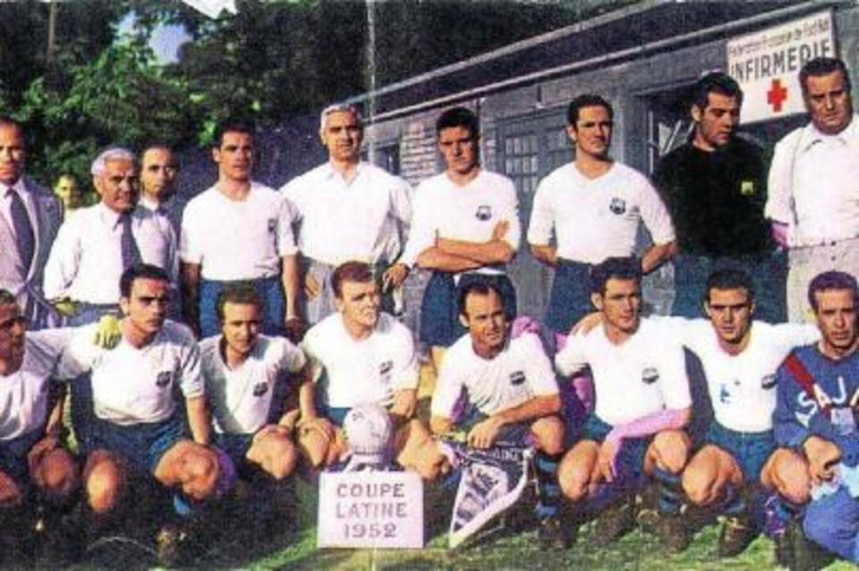 LA CAMISETA BLANCA DEL BARÇA LA CAMISETA BLANCA DEL BARÇA