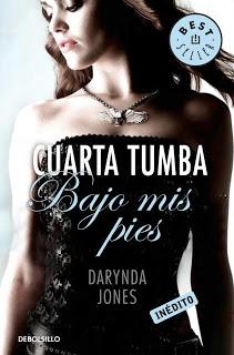 Cuarta tumba bajo mis pies - Darynda Jones