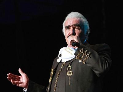 Vicente Fernández se retira de los escenarios, pero lanzará un nuevo disco