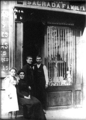 BARCELONA...LA PLAÇA DEL PEDRÓ Y LA CERERÍA 