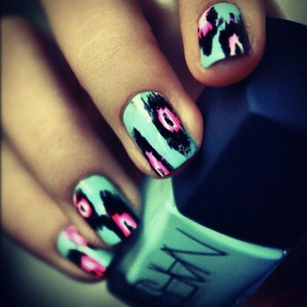 nail art Diseno Navajo