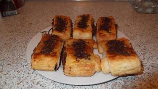 NAPOLITANAS DE CHOCOLATE NAPOLITANAS DE CHOCOLATE