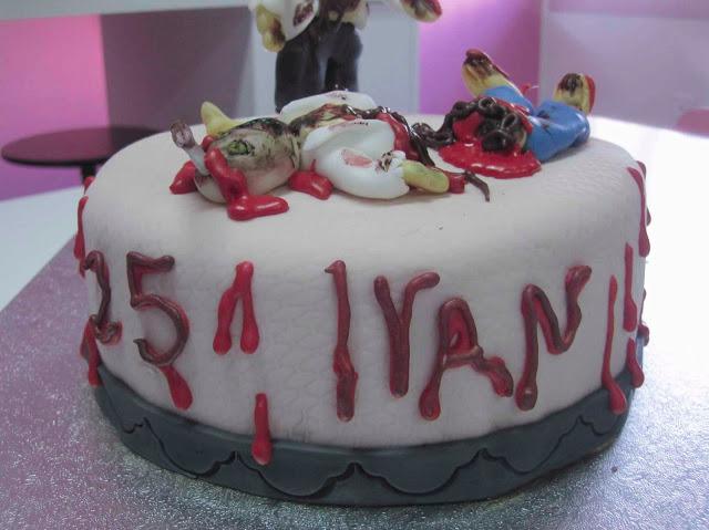 TARTA DECORADA ZOMBIES TARTA DECORADA ZOMBIES
