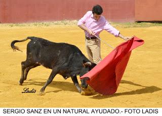 CÓRDOBA: LA CORRIDA DEL DÍA 19 ECHA A ANDAR CÓRDOBA: LA CORRIDA DEL DÍA 19 ECHA A ANDAR