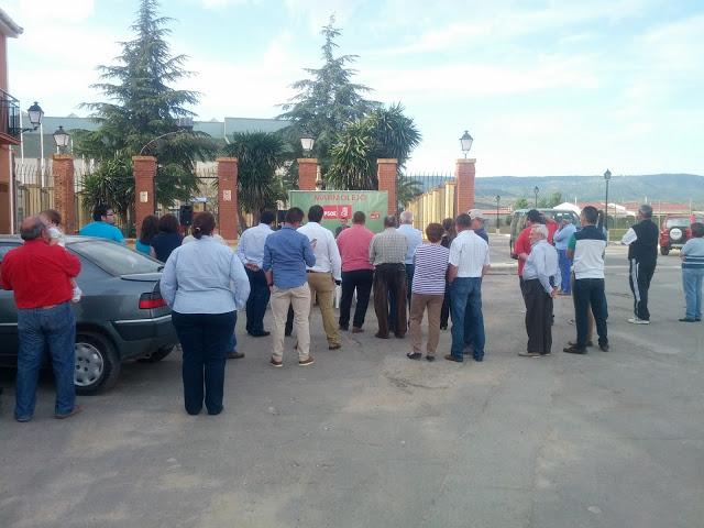 LOS SOCIALISTAS, BARRIO A BARRIO. LOS SOCIALISTAS, BARRIO A BARRIO.