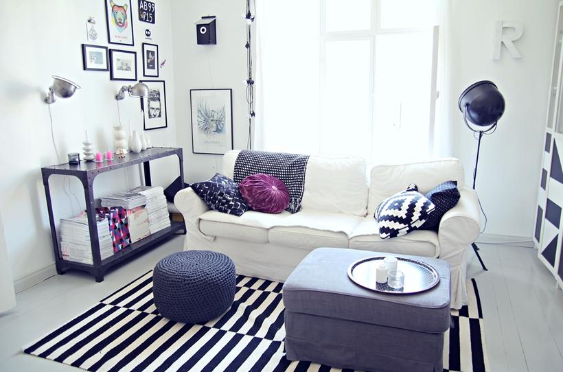 IKEAlove, el sofá Ektorp / IKEAlove, Ektorp sofa IKEAlove, el sofá Ektorp / IKEAlove, Ektorp sofa
