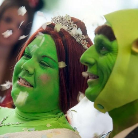 FIONA Y SHREK SE CASAN – TE ATREVERÍAS CON ALGO ASÍ? shrek1