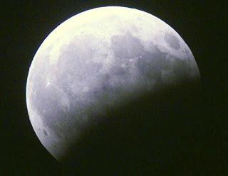 Este Jueves 25 de Abril se Producirá uno de los Eclipses de Luna Más corto del Siglo