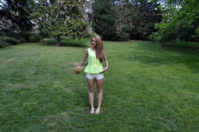 COLORED SHORTSBuenos días!!! Os enseño un outfit con mis ... COLORED SHORTSBuenos días!!! Os enseño un outfit con mis ...