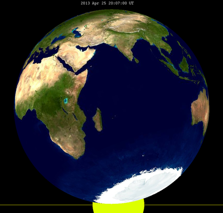 Hoy el primer eclipse lunar del 2013 ¿Dónde será visto? File:Lunar eclipse from moon-2013Apr25.png