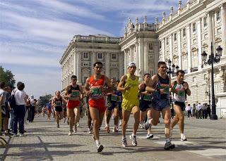 Los corredores del maratón que beban cuando tengan sed Los corredores del maratón que beban cuando tengan sed