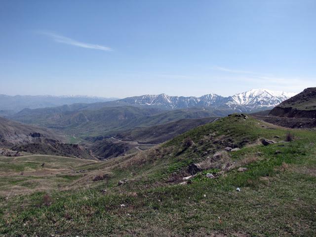 Viaje a Armenia 2012 - monasterio de Noravank y paso de Selim