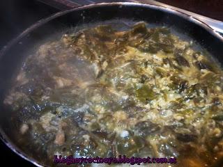 Pinchitos de pollo con pimiento y huevo. Pinchitos de pollo con pimiento y huevo.