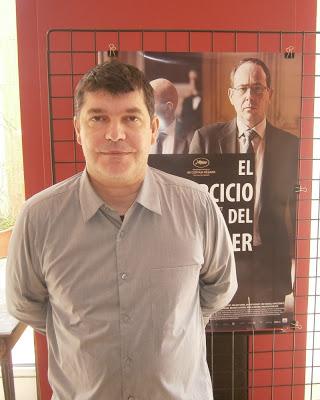 Entrevistamos Pierre Schöller ('El ejercicio poder'): crisis ideológica, sino estructural acción política