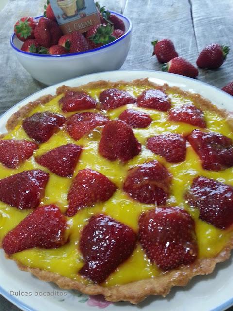 TARTALETA DE FRESAS Y CREMA PASTELERA SIN LACTOSA