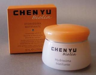 Piel perfecta y sin brillos con CHEN YU Piel perfecta y sin brillos con CHEN YU