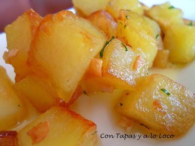 Patatas al ajillo Patatas al ajillo