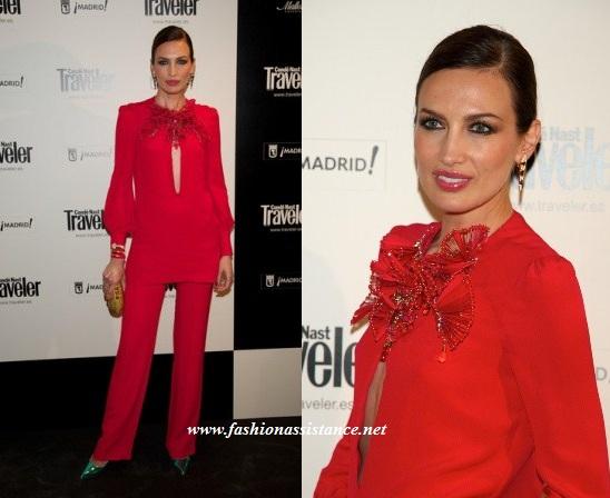 Nieves Alvarez, fabulosa de Gucci, en los Premios Condé Nast Traveller Nieves Alvarez, fabulosa de Gucci, en los Premios Condé Nast Traveller