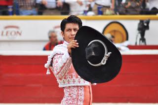 ¿Quién dijo que todo está perdido? o la segunda de la Feria de Puebla ¿Quién dijo que todo está perdido? o la segunda de la Feria de Puebla