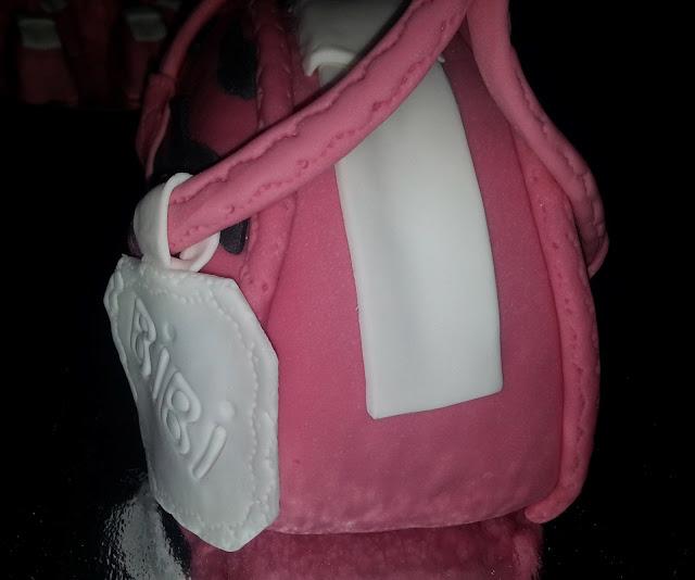 TARTA BOLSO CON PRINT ZEBRA TARTA BOLSO CON PRINT ZEBRA