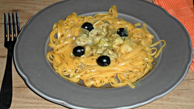 PASTA (TAGLIOLINE ALL´ARANCIA) CON POLLO A LA NARANJA PASTA (TAGLIOLINE ALL´ARANCIA) CON POLLO A LA NARANJA
