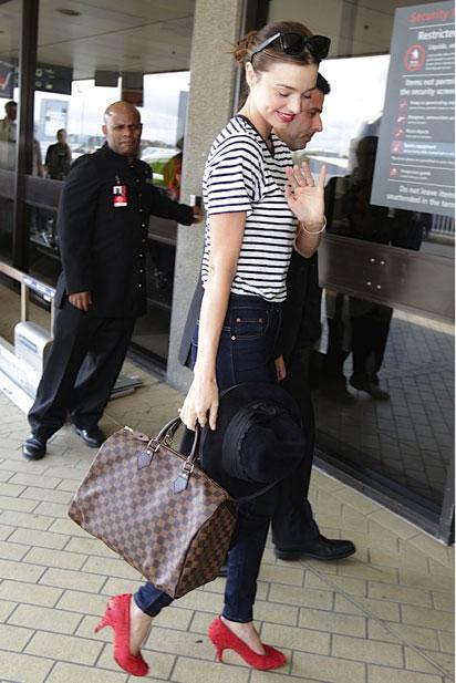 Miranda Kerr y su bolso Speedy