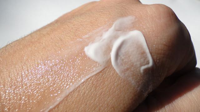 La piel ideal en un pote. La piel ideal en un pote.