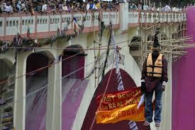 MUERE AL INTENTAR BATIR SU PROPIO RÉCORD GUINNES MUERE AL INTENTAR BATIR SU PROPIO RÉCORD GUINNES