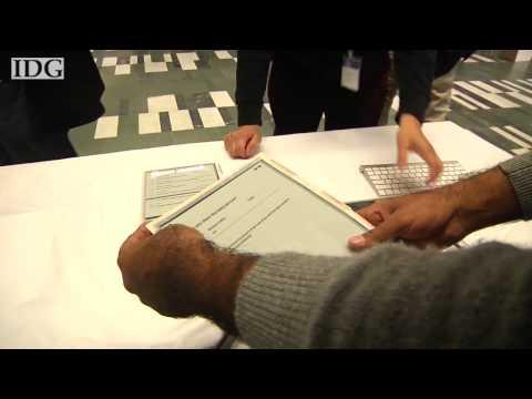 Pantallas e- ink flexibles, un futuro esperanzador para las oficinas y el medio ambiente Imagen de previsualización de YouTube