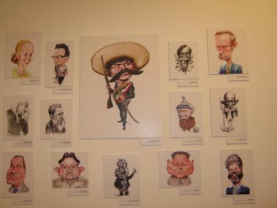 Manuel Loayza ofrece a la venta las reproducciones de su exhibición: “Tintaytantos: Caricaturas de Manuel Loayza”