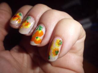 Manicura naranja tricolor Manicura naranja tricolor