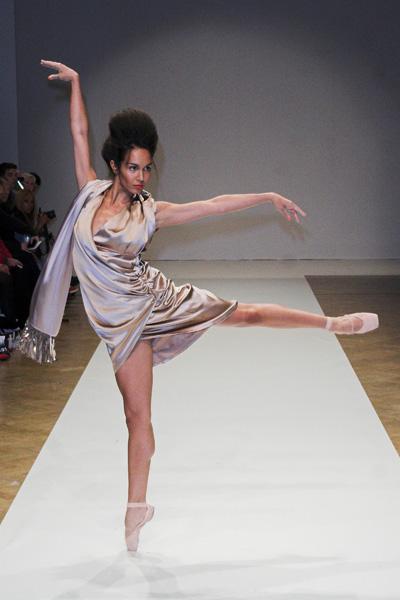 El Royal Ballet en la pasarela. Pierson Lawlor SS2012 El Royal Ballet en la pasarela. Pierson Lawlor SS2012
