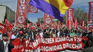 EL AMOR NUNCA COTIZARÁ EN SUS BOLSAS EL AMOR NUNCA COTIZARÁ EN SUS BOLSAS