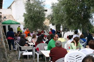 VISITA DE LA PEÑA CURRO JIMÉNEZ A LA GANADERÍA DE JULIO DE LA PUERTA