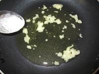 REVUELTO DE ANGURIÑAS REVUELTO DE ANGURIÑAS