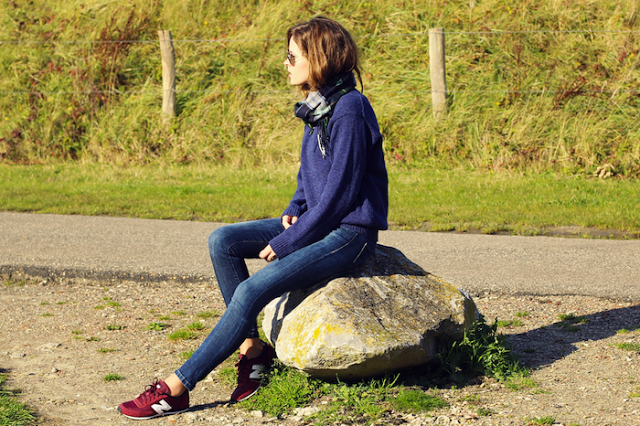 To the stake, yes or no?. To the stake, yes or no?.