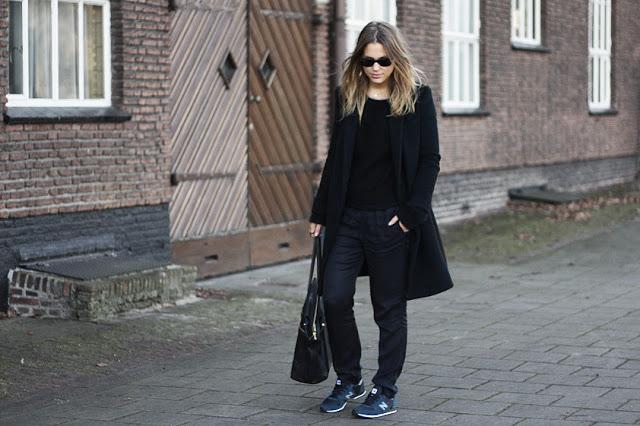 To the stake, yes or no?. To the stake, yes or no?.