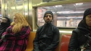 Ya empiezan las leyes para restringir el uso de Google Glass Sergey Brin Google Glass Metro NYC