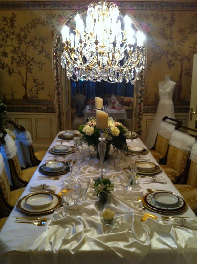 Un día de lujo para novios, la boda de tus sueños con Belle Day eventos mesa novios bodas