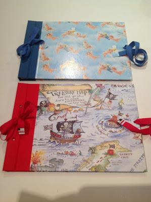 Libros-álbum de Primera Comunión Libros-álbum de Primera Comunión