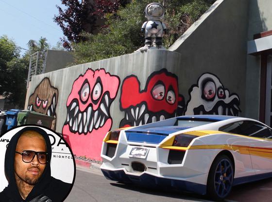 Los Ángeles le pide a Chris Brown que borre sus graffitis de su casa