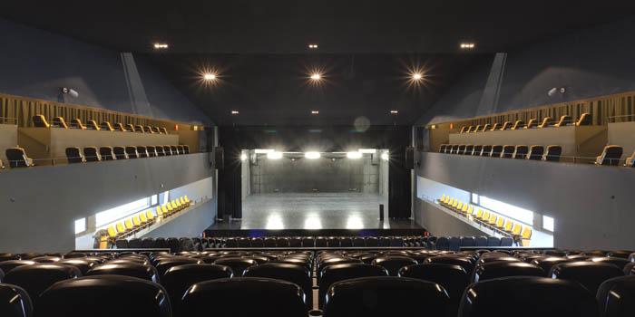 Naked Street & La Rambleta Naked Street & La Rambleta