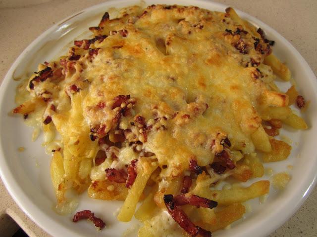BACON CHEESE FRIES (PATATAS FOSTER'S HOLLYWOOD) BACON CHEESE FRIES (PATATAS FOSTER'S HOLLYWOOD)