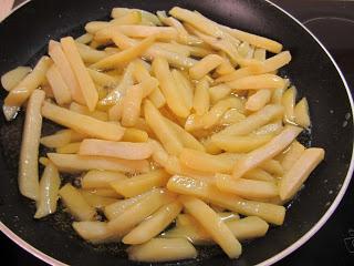 BACON CHEESE FRIES (PATATAS FOSTER'S HOLLYWOOD) BACON CHEESE FRIES (PATATAS FOSTER'S HOLLYWOOD)