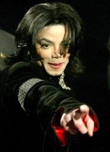 Coreógrafo demanda a herencia de Michael Jackson por abuso sexual